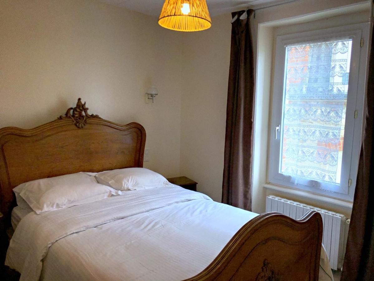 Le Relais Montois Hotel Pontorson Ngoại thất bức ảnh